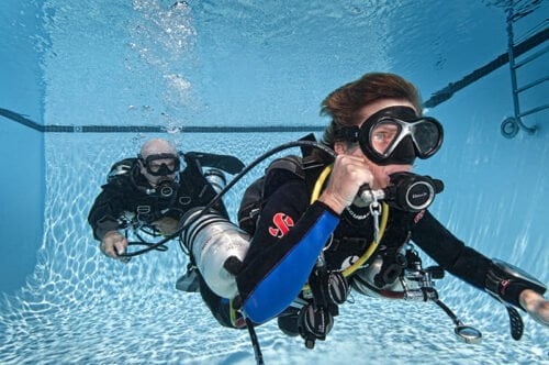 exercice de plongeur en sidemount